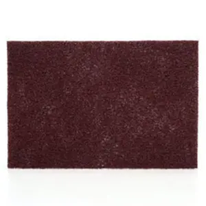 3M 61500136686 Scotch-Brite Production Hand Pad 8447 6 x 9 in. Aluminum Oxide, Maroon Very Fine Grit-60 Pads