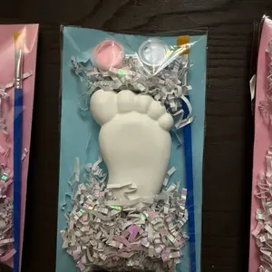 He or she paint party