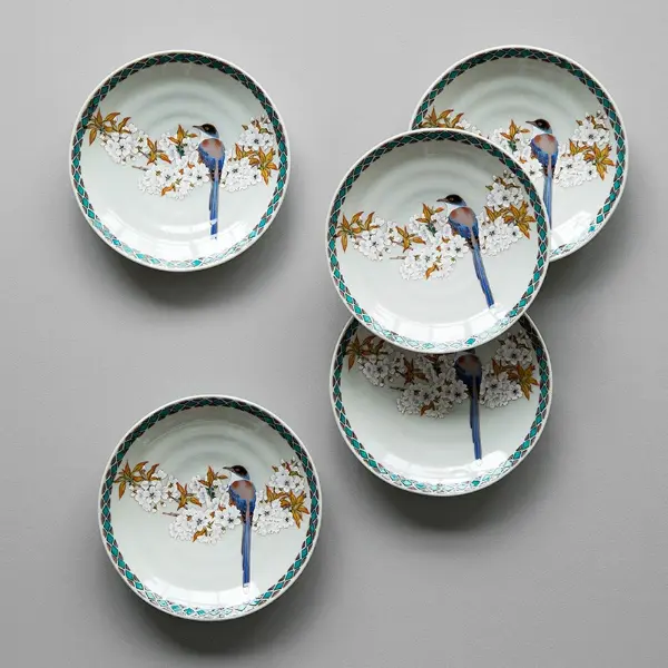 Ceramic plate Japanese hand-painted mountain cherry blossom sparrow dessert plate with elegant finish