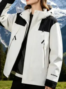Women’s outdoor hooded jacket—waterproof, windproof, breathable casual coat for hiking, camping, travel, and everyday use; lightweight, durable outerwear for all seasons