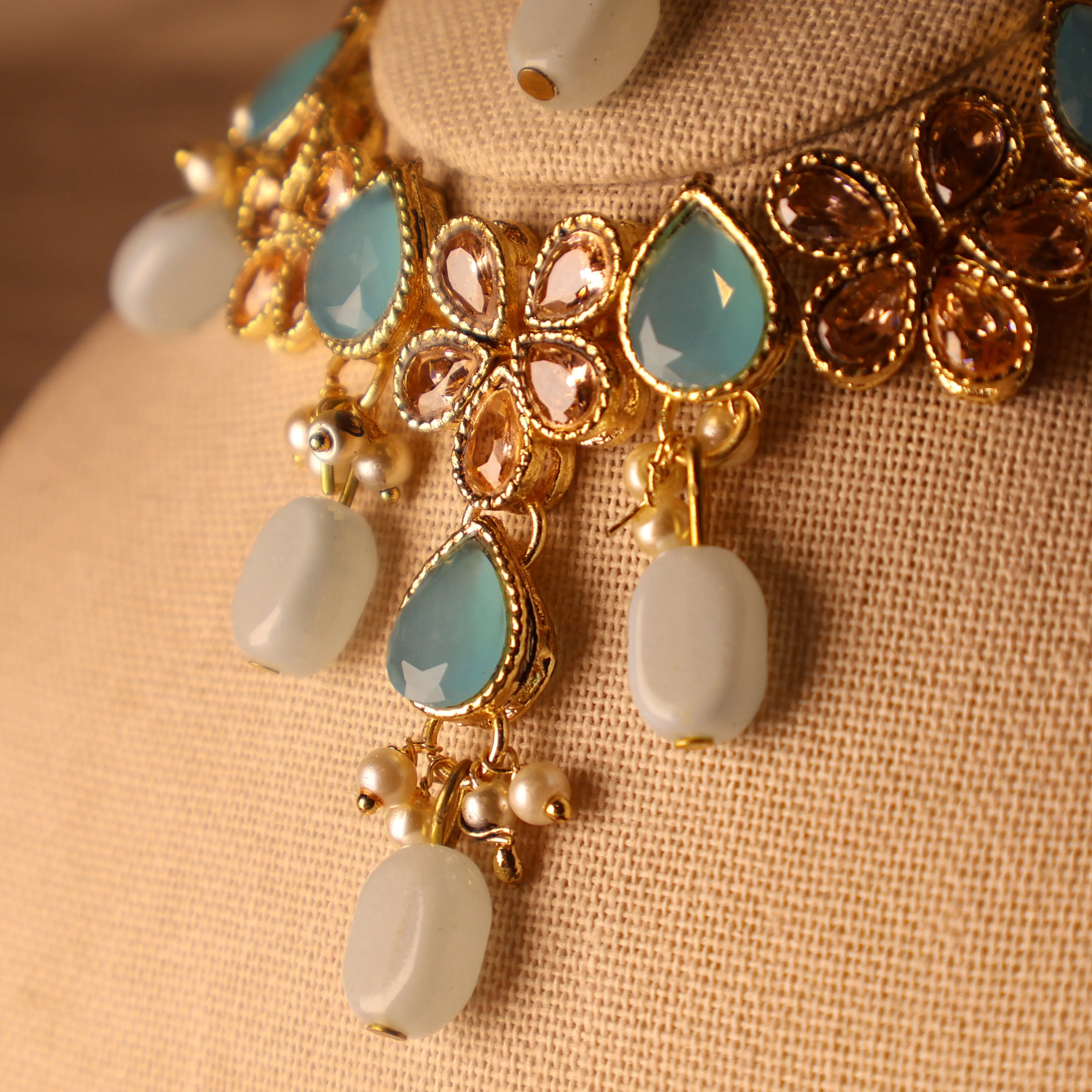 HEERA in Ice Blue Kundan Choker Necklace Set with Tikka & Earrings | South Asian Indian Pakistani Bridal & Festive Jewelry