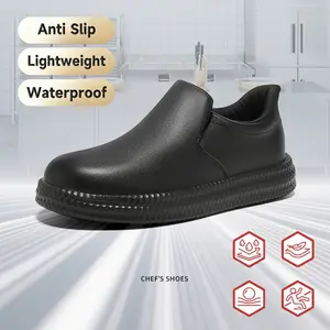Chef Wide-Head Work Shoes - Anti-slip, oil-resistant, waterproof design, slip-on style, with reflective strips, comfortable, easy to clean, suitable for kitchen, nursing, gardening, and catering work.