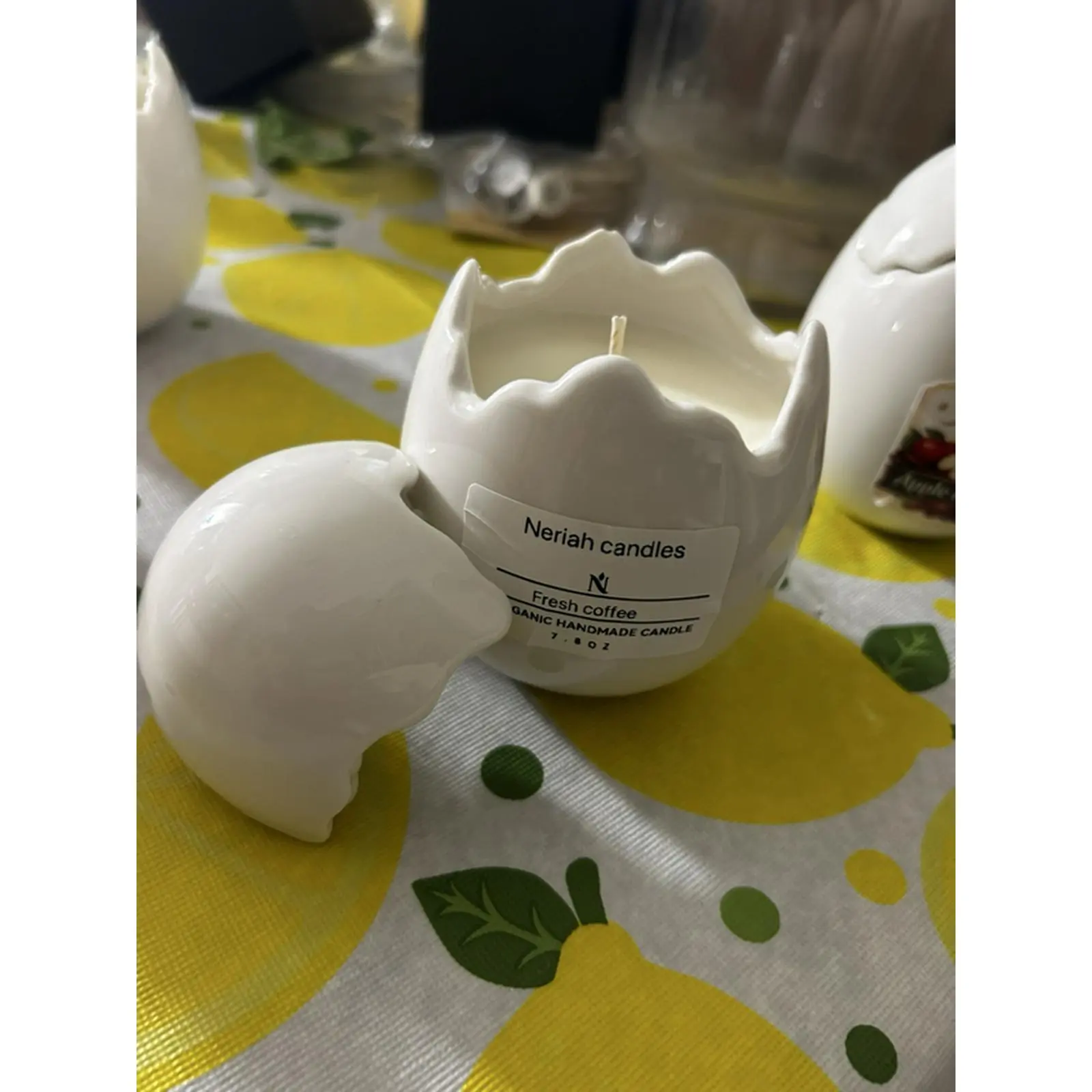 Neriah Candles White Ceramic Egg Coffee Fresh Scented Handmade Candle for Home Aroma