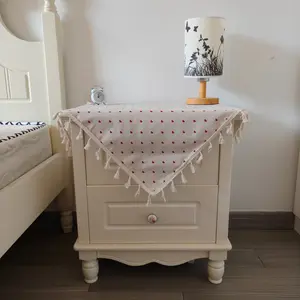 Mother's Day Theme Tablecloth, Heart Pattern Design, Handmade Fringe Decor, Suitable for Home Kitchen Dining Picnic Garden Indoor Outdoor Use