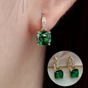 Women's Medium Square Copper Earrings - Chic Style, Elegant Versatile Synthetic Zircon, Crystal-Encrusted Sparkling Rhinestones Costume Jewelry, Crystal-Encrusted Earrings