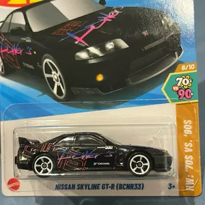 Black Nissan Skyline GTR R33  1:64 scale Diecast car