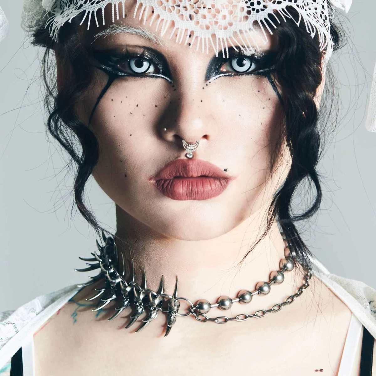 Dark Aesthetic Gothic Spiked Skull Choker Irregular Beaded Chain Necklace