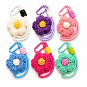 🌸 Crochet Flower Keychain