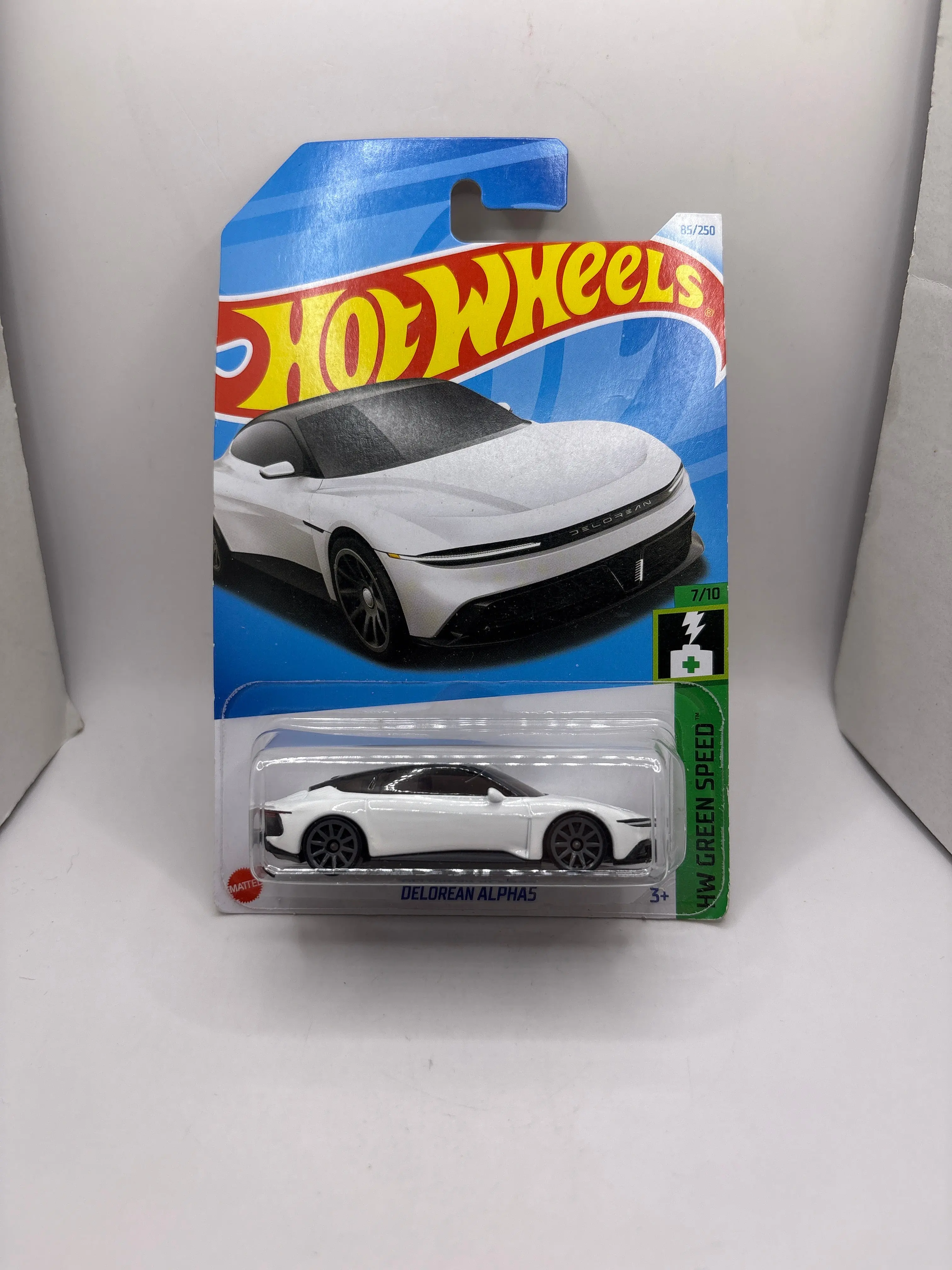 Hot Wheels Delorean Alpha5 Diecast