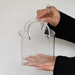 Trendy Handbag Design Glass Cup, 750ML High Borosilicate Heat Resistant, Straw Included, Perfect for Fruit Tea, Cocktails, Home Office Gift, Stylish Drinkware