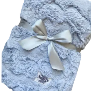 Keiki Co Plush Throw Blanket – Silver (40" x 57")