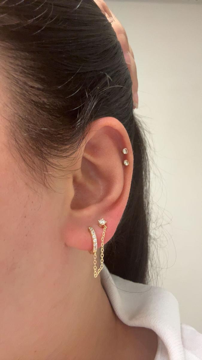 Item: Single - Yellow Gold