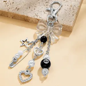 1pc Handmade Resin Bead Keychain Punk Style for Women, Y2K Goth Lobster Clasp Pendant Charm, Cute Fashion Accessory for Car Bag Backpack School, Perfect Gift for Her