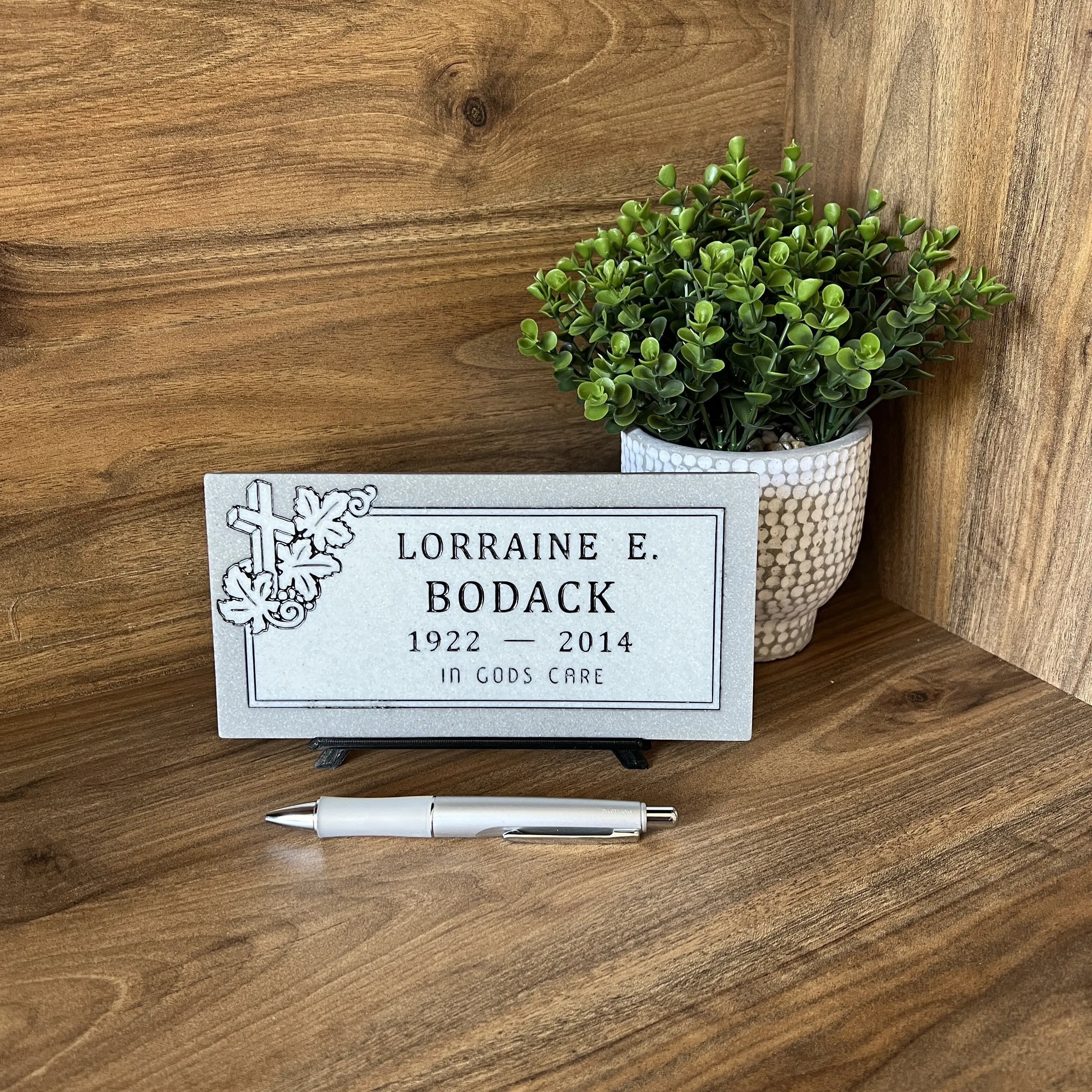 Memorial Mini (One Side) - Handmade Headstone Replica