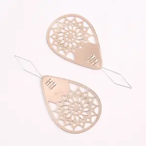1/2pcs Copper Needle Piercer Rose Gold Hollow Retro Styling Thread Piercer Sewing Accessories Needle Leader