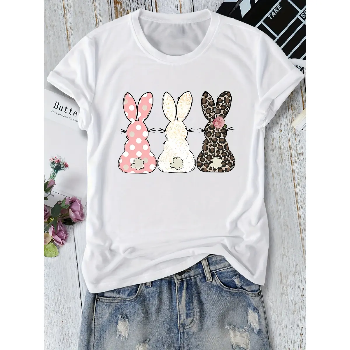 Men's Comfy Breathable Fabric Short-Sleeve T-Shirt - 3 Cute Rabbits Print, Round Neck, 1-Piece Top for Spring, Summer