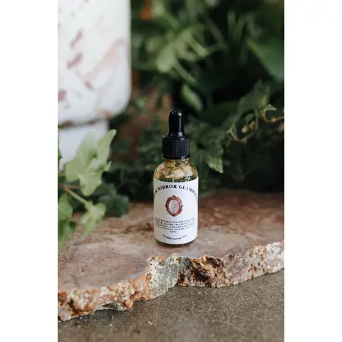 Mirror Mirror Glamour Ritual Spell Oil