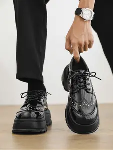 Men's Black Rivet Thick - soled Large - Size Leather Shoes, Punk Functional Style, Patent Leather - spliced Material, Thick Sole & Eye - catching, Comfortable on Feet, Ideal for Daily Outfits & Street Outings, Walking Shoes