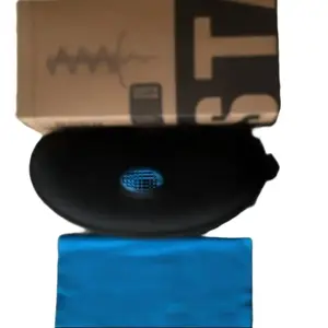 Original packaging box and cloth