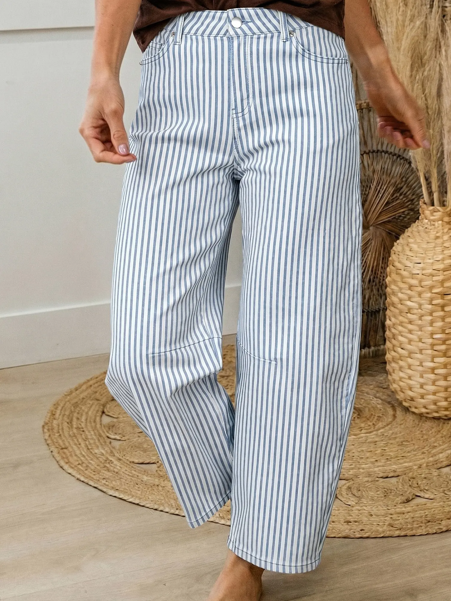 Women's Barrel-Cut Jeans, Casual Striped High Waisted Denim Pants with a Comfortable Relaxed Fit for Everyday Style, Piece, Pants For Women, Flares Slightly, Top, Bottom, Lady, Jeans For Women, Striped Pants