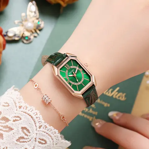 sohochic Retro Square Women's Watch - Square Dial Wristwatch with Green & Red Cowhide Leather Strap, Vintage Analog Style, Adjustable Buckle, Soft-on-Skin Casual Wear Retro Charm for Daily Use