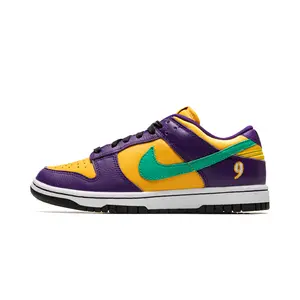 DUNK LOW WMNS "Lisa Leslie" DO9581 500
