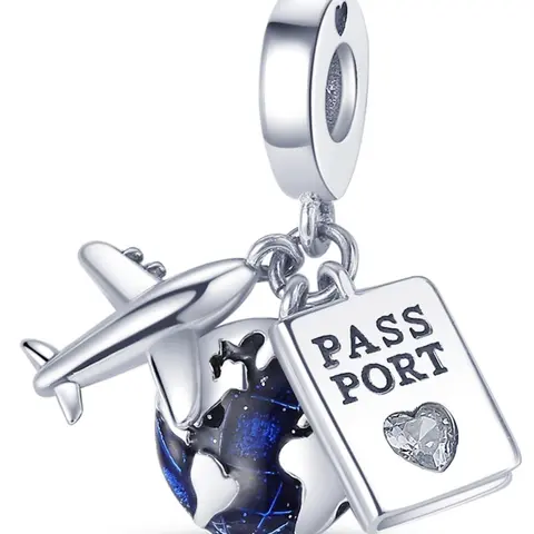 Passport & Airplane Design Exquisite Trendy Pendant,  Rhinestone Decor Charm for Women & Men for Daily Bag Decor, Trendy All-match Jewelry for Birthday Gift
