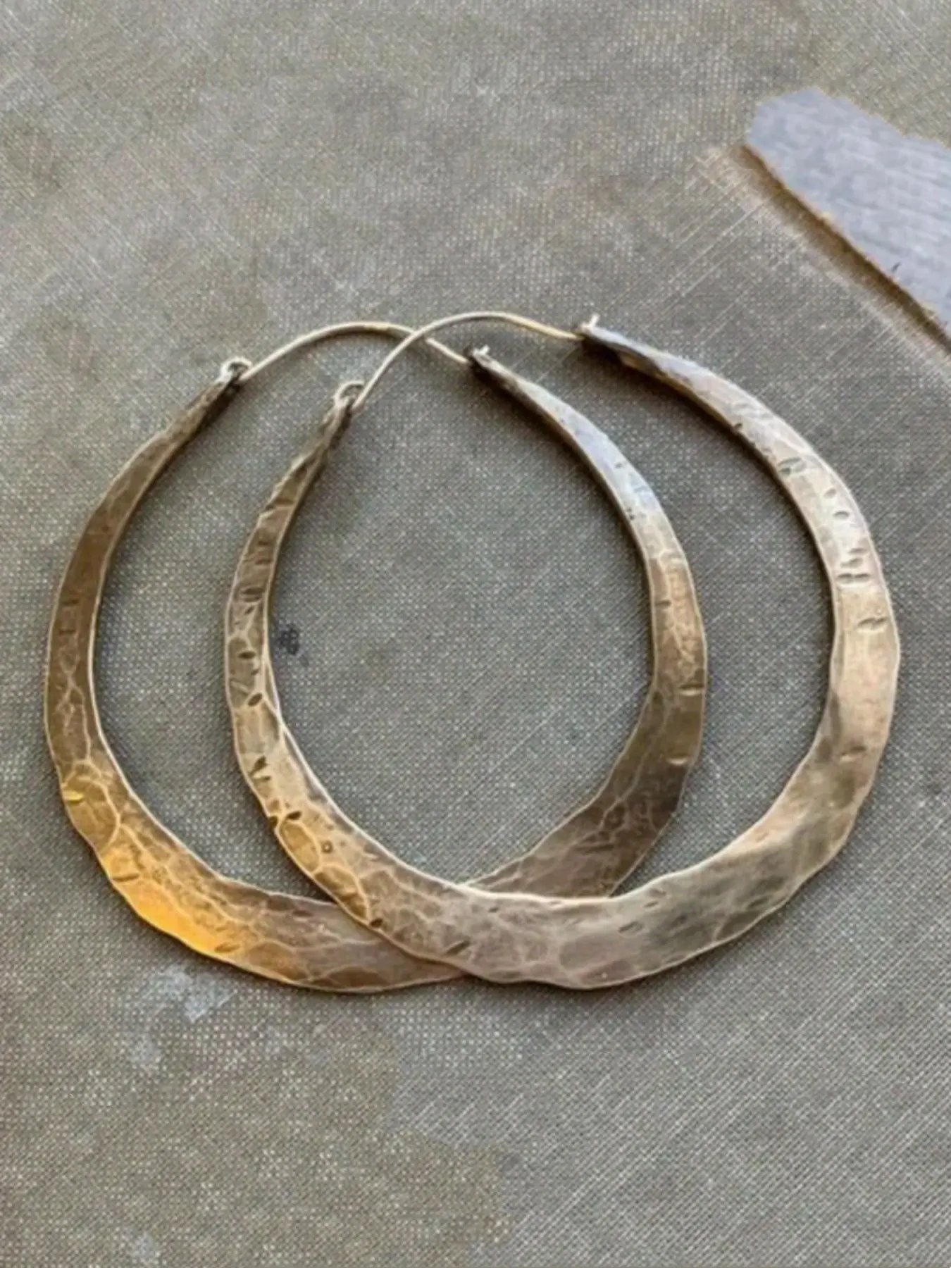 Hammered Teardrop Hoop Earrings Stylish Jewelry High Quality Earrings Ultimate Vintage Cool Girl Vibe Aged Hammered Texture + Teardrop Shape Chef’s Kiss for Work & Festivals. Perfect Gift for Girlfriends.