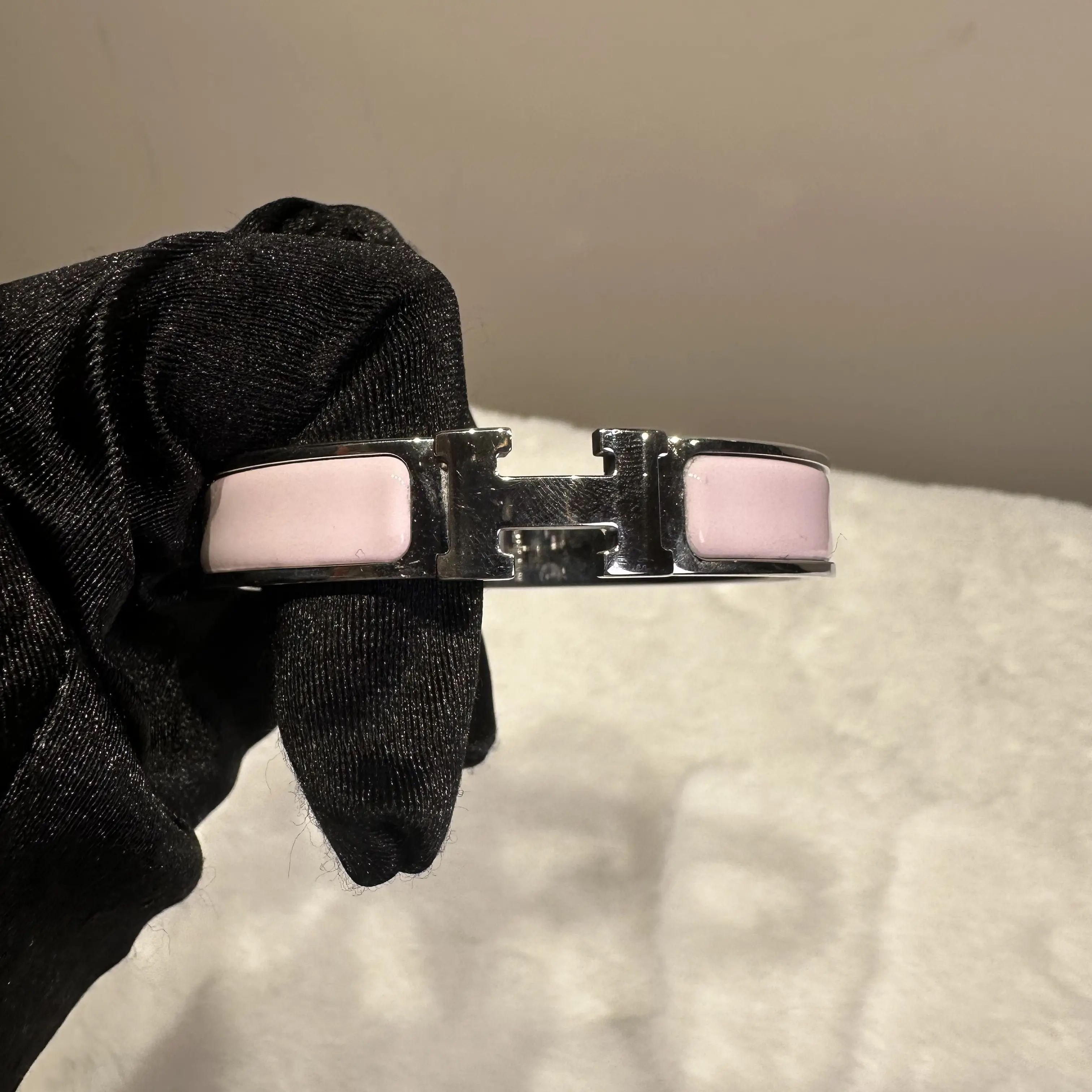 Pre-owned HERMÈS enamel H bangle