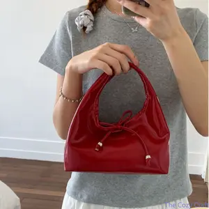 2026 Trendy PU Leather Crossbody Bag for Women, Soft and Stylish Dumpling Bag, Chic Shoulder Bag with Modern Design, Perfect for Casual & Evening Outfits, Small & Versatile