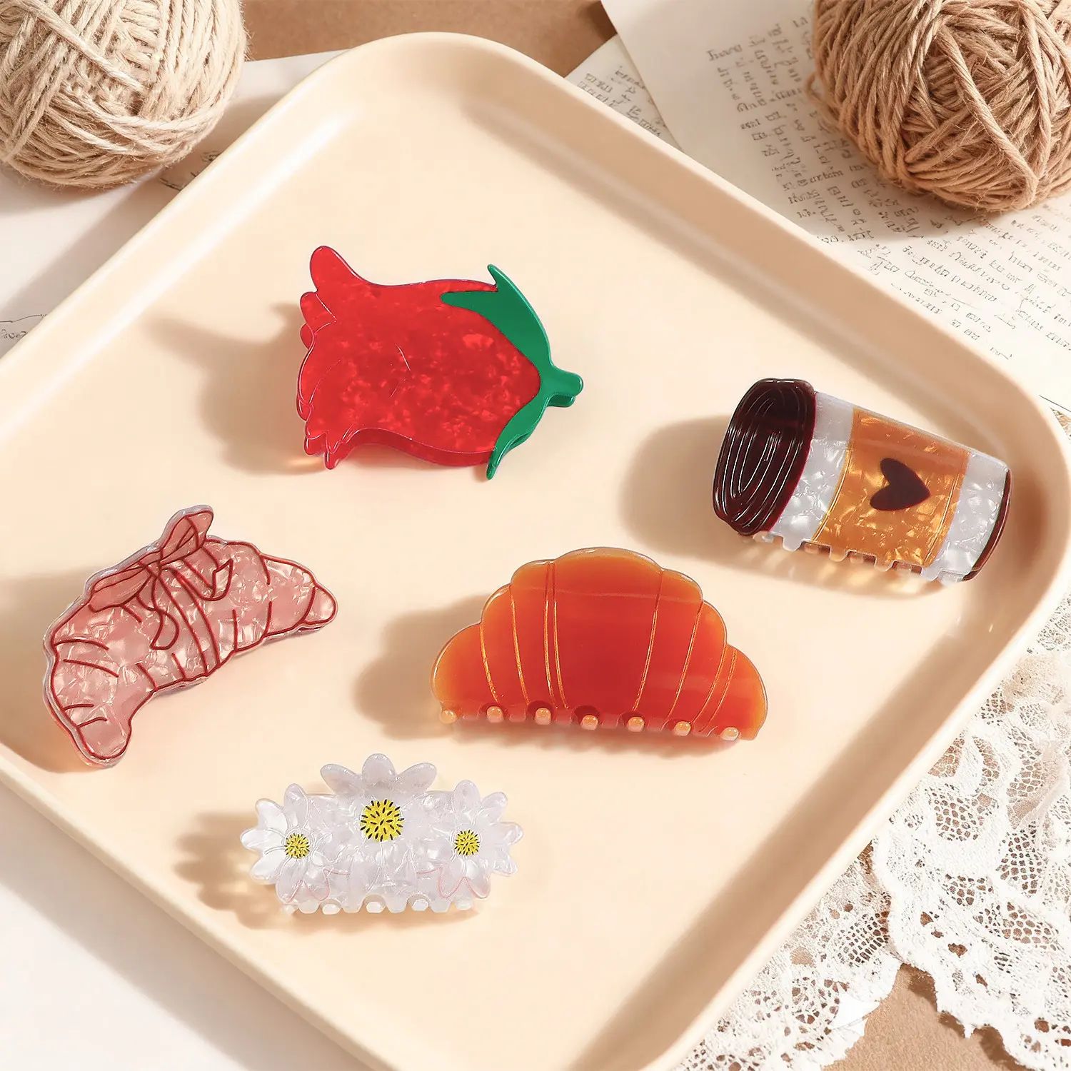 Cute Retro Food Floral Hair Claw Clips, Viral Croissant Coffee Strawberry Daisy Acrylic Shark Jaw Clamps, Sweet Lazy Aesthetic Hair Accessories, Strong Spring Hold For Thick Hair Women Daily Hairstyle