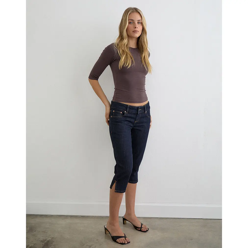 MOTEL Denim Capri Jean in Indigo