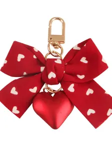 New Small Clear Bag Buckle Pendant with Pearl Heart Accessories, Cute Charm for Handbags, Fashionable Accessory for Women, Bag Decoration, Charms for bags