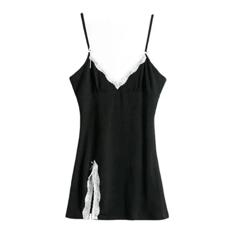 Elegant Black Lace Trimmed Camisole with Delicate White Lace Detailing and Adjustable Straps for a Chic Look