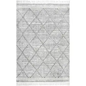 Skylar Textured Cable Trellis Tassel Area Rug