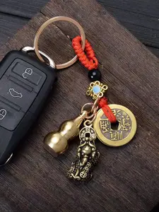 Christmas Gift Keychain, Luxurious Feng Shui Prosperity Keyring with Pi Xiu and Gourd Charm, Durable Metal, Tassel and Beads Decor