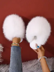 Women's Soft Warm Slippers, Anti-Slip Winter Home Shoes, Indoor Outdoor Plush Comfort, Essential Footwear for Cold Weather, Fuzzy House Slippers