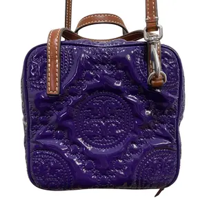 Pre-owned Tory Burch Patent Leather Shoulder Bags T Monogram Patent Cube Shoulder Bag