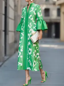 Elegant Women's Floral Print V-Neck Long Dress, Flared Bell Sleeve Ruched Side Slit, Loose Fit with Pockets, Stylish Chic Feminine Casual Wear Womenswear Casual Dresses
