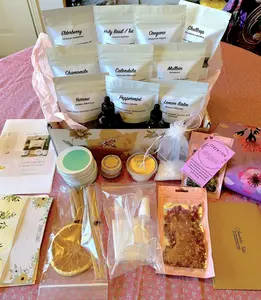 Herbal Apothecary DIY Kit For Beginners Make Your Own Herbal Products Care Products with Mullein Tea Bags Calm Balancing Tea Customized Craft