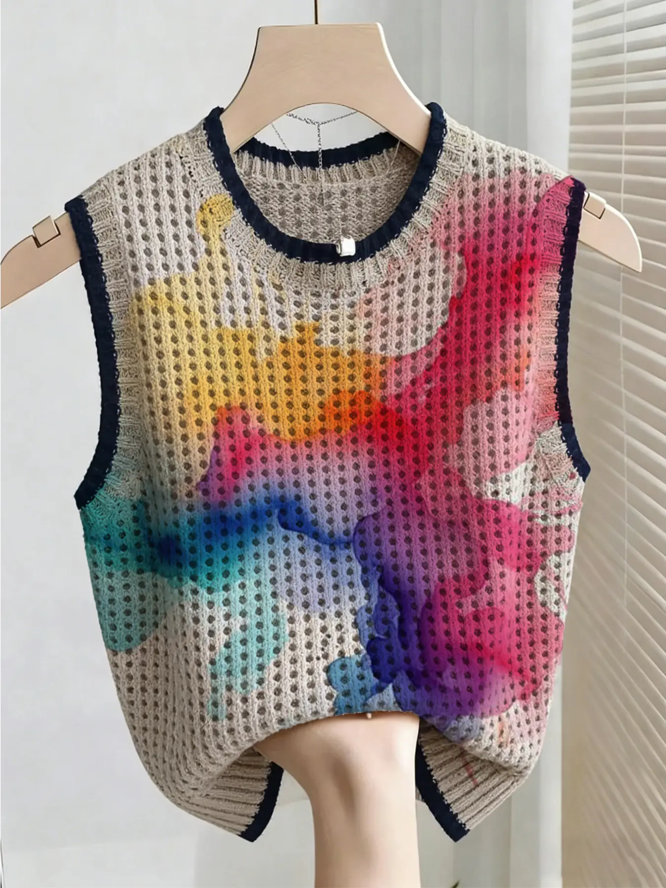 Boho Style Summer Vacation Loose-Fitting Round Neck Sleeveless Hollow Out Colorblock Cardigan, Rainbow Dye Print Knit Top for Women, Breathable Knit Clothing