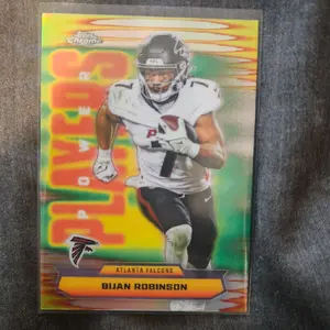 Topps Chrome 2026 Atlanta Falcons Bijan Robinson Power Plays Refractor