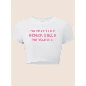 Casual Fitted Cropped T-Shirt with Letter Print And Short Sleeves