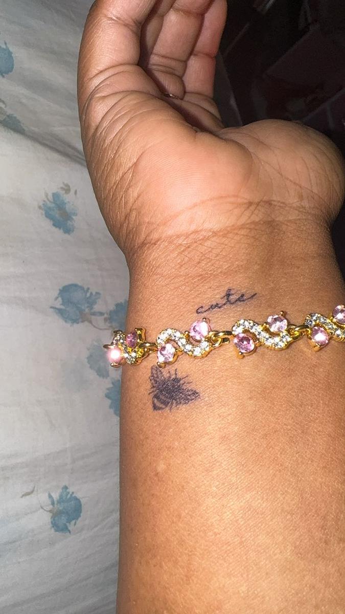 Item: Butterflies and Bees(HOT)