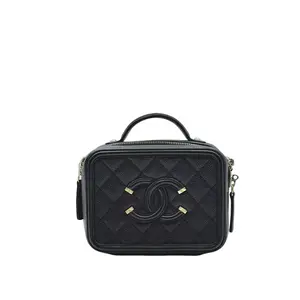 Pre-owned CHANEL FRANCE Shoulder Bags H1 black caviare leather vanity case (makeup box/camera bag) H18457