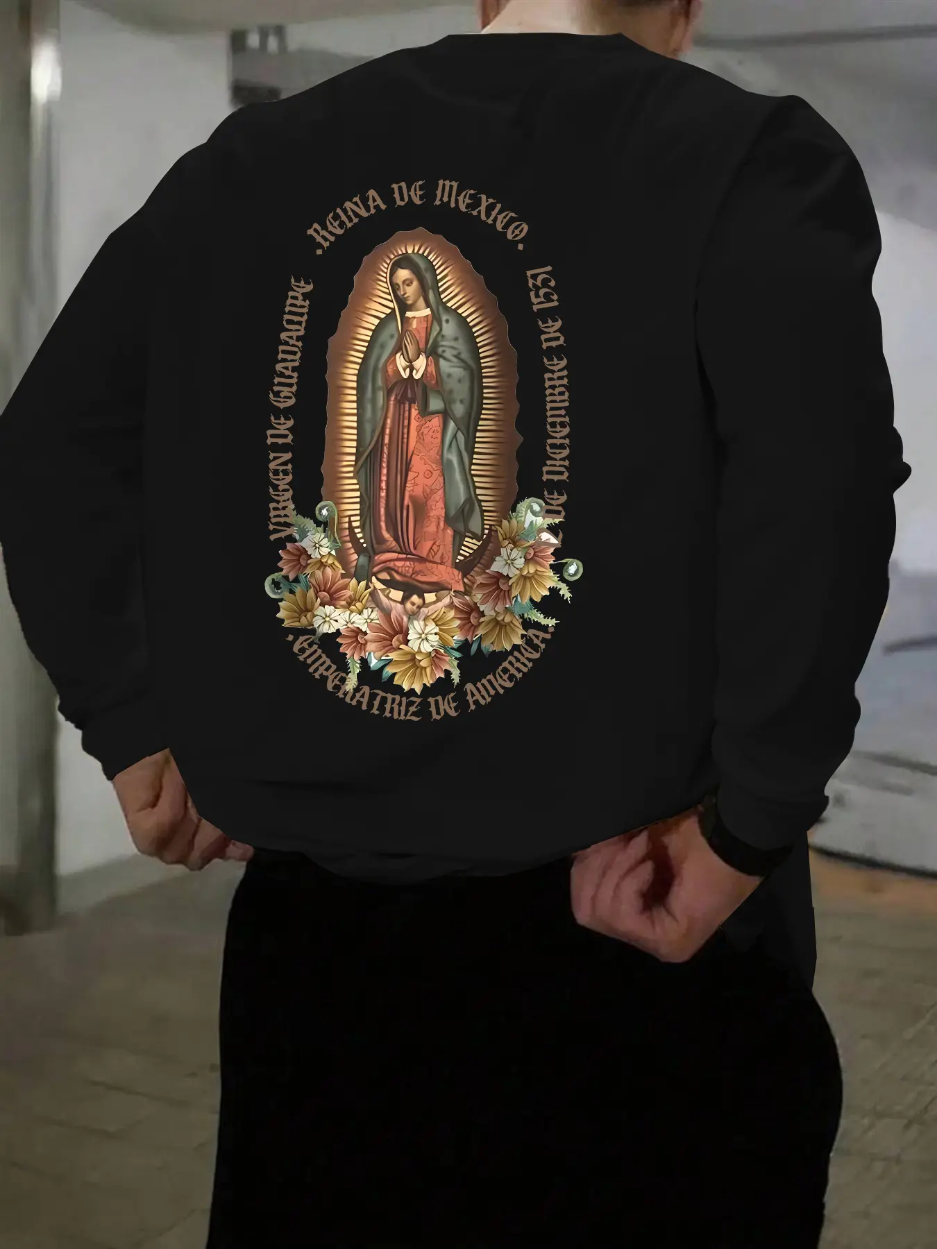 Unisex Virgin Mary Graphic Print Fitted Knit Pullover Sweater Crewneck, Casual Long Sleeve T-Shirt, Spring & Summer Streetwear, American Retro Style, Knitwear, Tops