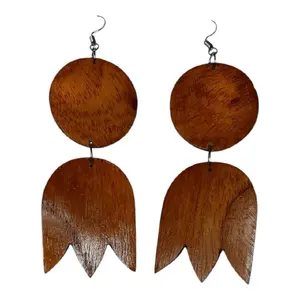 Boutikay Lis d'Amazonie Earrings - Orange Fashion Accessories for Amazonian Style Enthusiasts