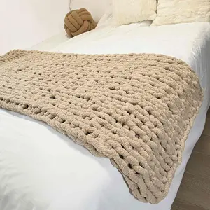 Chunky Knit Throw 40"*40", Chenille Throw Blankets, Handmade Warm  Couch, Banket, Christmas for Couch Sofa Gift (Tan)