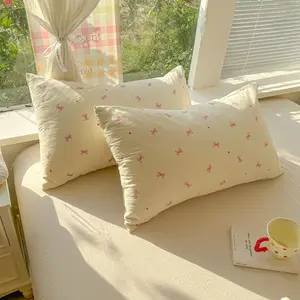 Elegant Comfortable Pattern Printed Pillowcase Set of 2, Fresh Floral Design Envelope Style Home Decor Pillow Covers, Breathable Soft Bedding Essentials
