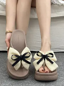 Durable Eva Anti-Slip Sole Sandals, Comfortable Fashion Design, All-Season Wear, Minimalist Style Footwear, PU Material, Rubber Sole